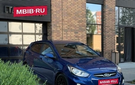 Hyundai Solaris II рестайлинг, 2014 год, 830 000 рублей, 2 фотография