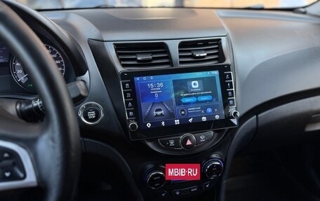 Hyundai Solaris II рестайлинг, 2014 год, 830 000 рублей, 18 фотография
