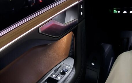 Volkswagen Touareg III, 2018 год, 4 290 000 рублей, 12 фотография