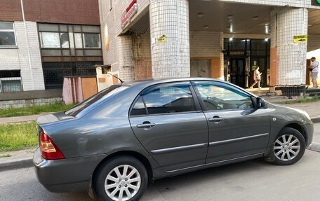 Toyota Corolla, 2005 год, 550 000 рублей, 2 фотография