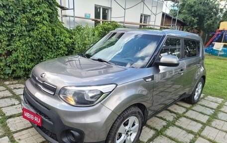 KIA Soul II рестайлинг, 2018 год, 1 500 000 рублей, 2 фотография