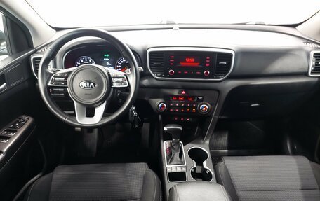 KIA Sportage IV рестайлинг, 2020 год, 2 530 000 рублей, 9 фотография
