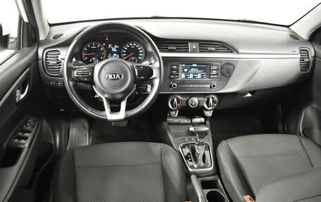 KIA Rio IV, 2021 год, 1 743 200 рублей, 6 фотография