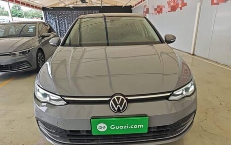 Volkswagen Golf VIII, 2023 год, 1 512 000 рублей, 2 фотография