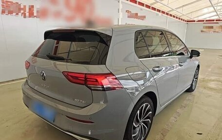 Volkswagen Golf VIII, 2023 год, 1 512 000 рублей, 6 фотография