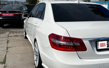 Mercedes-Benz E-Класс, 2011 год, 1 395 000 рублей, 13 фотография