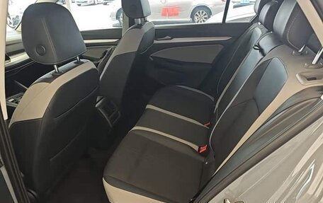 Volkswagen Golf VIII, 2023 год, 1 512 000 рублей, 16 фотография