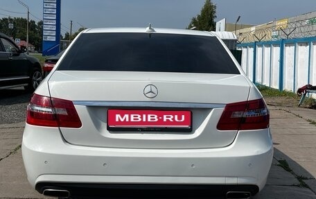Mercedes-Benz E-Класс, 2011 год, 1 395 000 рублей, 4 фотография