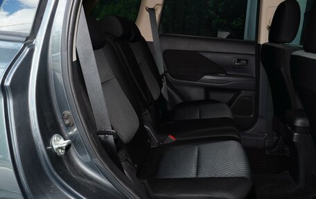 Mitsubishi Outlander III рестайлинг 3, 2012 год, 1 198 000 рублей, 7 фотография