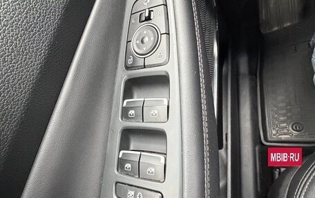 Hyundai Santa Fe IV, 2018 год, 3 100 000 рублей, 18 фотография