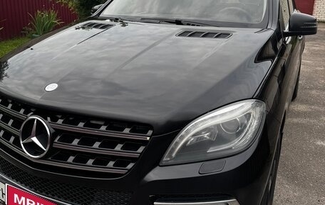 Mercedes-Benz M-Класс, 2012 год, 1 730 000 рублей, 1 фотография