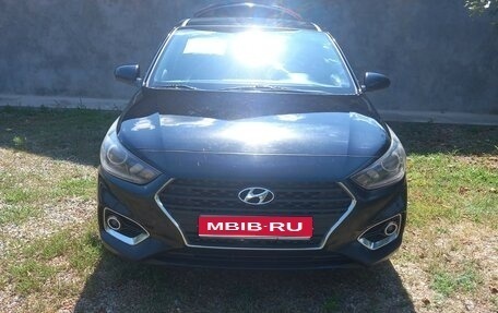 Hyundai Solaris II рестайлинг, 2017 год, 1 150 000 рублей, 1 фотография