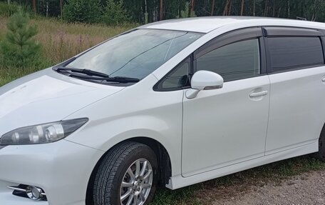 Toyota Wish II, 2012 год, 1 360 000 рублей, 1 фотография