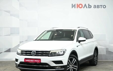 Volkswagen Tiguan II, 2020 год, 3 325 000 рублей, 1 фотография