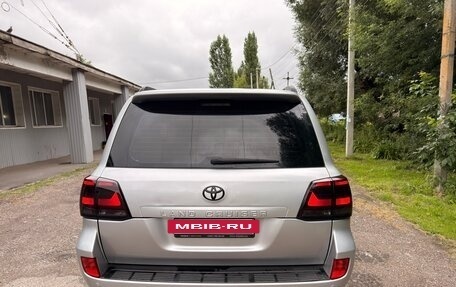 Toyota Land Cruiser 200, 2008 год, 1 950 000 рублей, 7 фотография