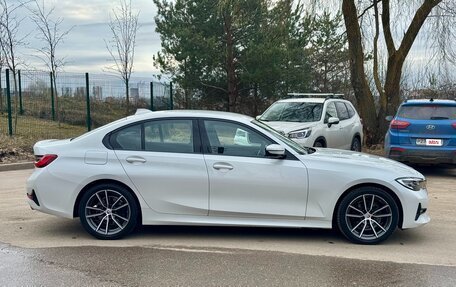 BMW 3 серия, 2019 год, 2 750 000 рублей, 9 фотография