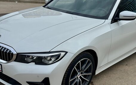 BMW 3 серия, 2019 год, 2 750 000 рублей, 11 фотография