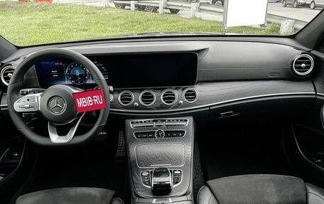 Mercedes-Benz E-Класс, 2019 год, 3 099 000 рублей, 13 фотография