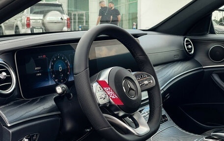 Mercedes-Benz E-Класс, 2019 год, 3 099 000 рублей, 14 фотография