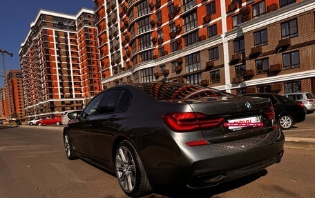 BMW 7 серия, 2018 год, 3 740 000 рублей, 11 фотография