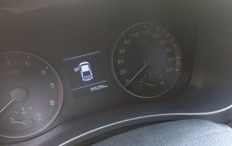 Hyundai Solaris II рестайлинг, 2017 год, 1 150 000 рублей, 8 фотография