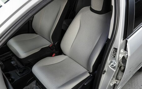 Toyota Vitz, 2011 год, 799 000 рублей, 13 фотография