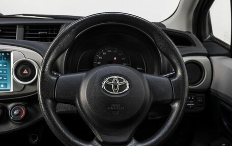 Toyota Vitz, 2011 год, 799 000 рублей, 16 фотография