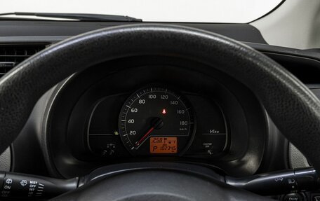 Toyota Vitz, 2011 год, 799 000 рублей, 20 фотография