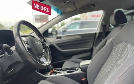 Hyundai Sonata VII, 2019 год, 1 530 000 рублей, 10 фотография