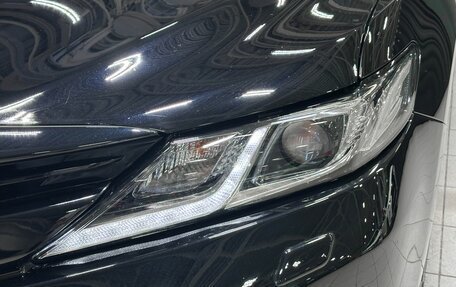 Toyota Camry, 2018 год, 2 730 000 рублей, 4 фотография