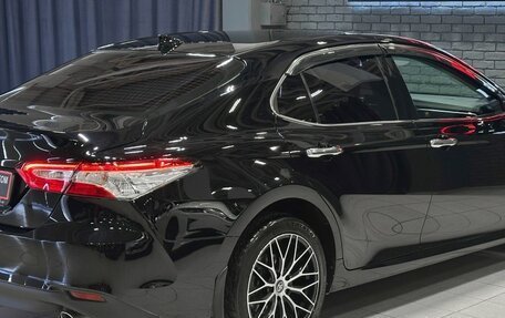 Toyota Camry, 2018 год, 2 730 000 рублей, 6 фотография