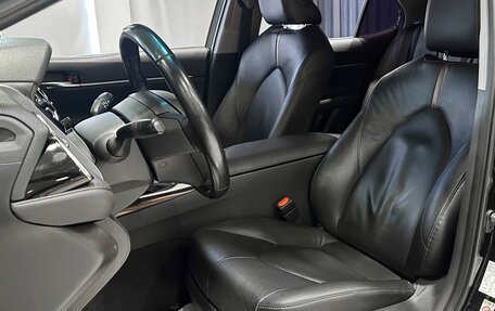 Toyota Camry, 2018 год, 2 730 000 рублей, 11 фотография