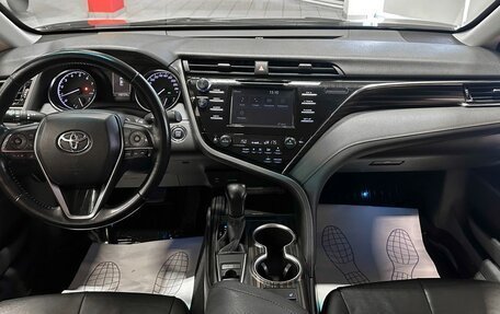 Toyota Camry, 2018 год, 2 730 000 рублей, 26 фотография