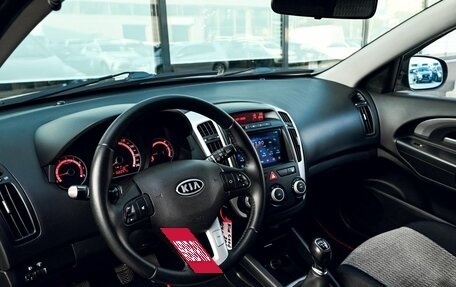 KIA cee'd I рестайлинг, 2010 год, 699 000 рублей, 15 фотография