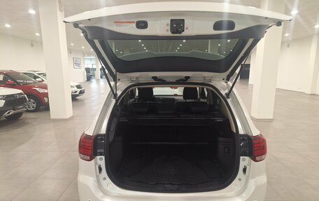 Mitsubishi Outlander III рестайлинг 3, 2021 год, 2 364 706 рублей, 9 фотография