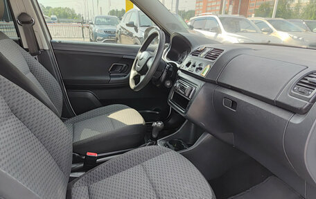 Skoda Fabia II, 2011 год, 470 000 рублей, 11 фотография