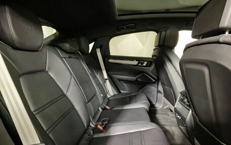 Porsche Cayenne III, 2022 год, 9 695 000 рублей, 15 фотография
