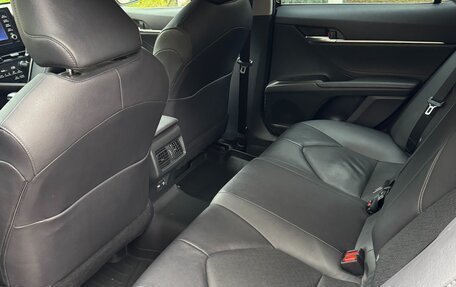 Toyota Camry, 2022 год, 2 810 000 рублей, 7 фотография