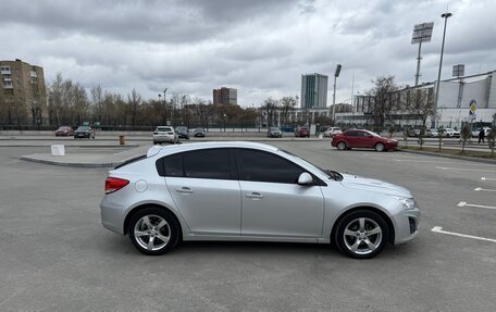 Chevrolet Cruze II, 2013 год, 795 000 рублей, 3 фотография