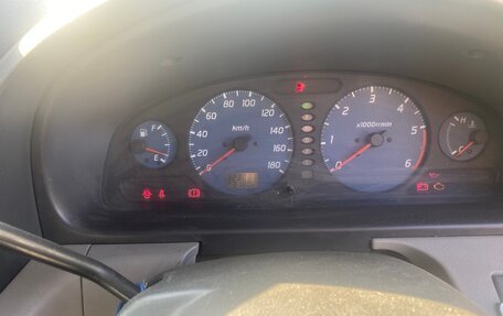 Nissan Serena II, 2000 год, 575 000 рублей, 9 фотография