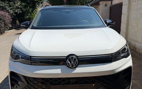 Volkswagen Tiguan, 2025 год, 4 390 000 рублей, 5 фотография