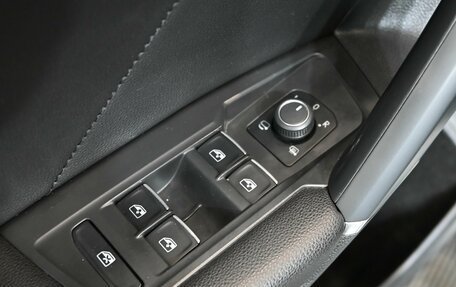 Volkswagen Tiguan II, 2020 год, 3 325 000 рублей, 14 фотография