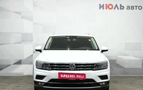 Volkswagen Tiguan II, 2020 год, 3 325 000 рублей, 2 фотография