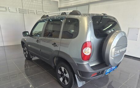 Chevrolet Niva I рестайлинг, 2017 год, 590 000 рублей, 6 фотография