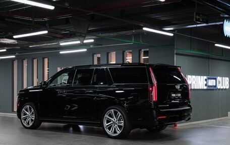 Cadillac Escalade V, 2025 год, 18 490 000 рублей, 2 фотография
