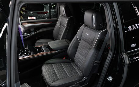 Cadillac Escalade V, 2025 год, 18 490 000 рублей, 27 фотография