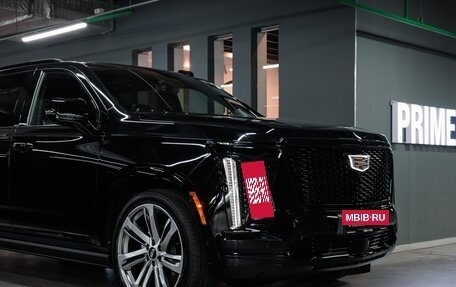 Cadillac Escalade V, 2025 год, 18 490 000 рублей, 7 фотография