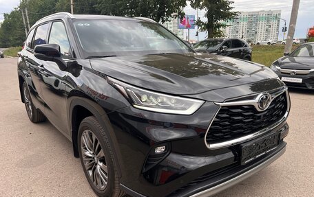 Toyota Highlander, 2026 год, 5 300 000 рублей, 3 фотография