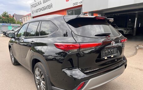 Toyota Highlander, 2026 год, 5 300 000 рублей, 6 фотография