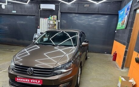 Volkswagen Polo VI (EU Market), 2016 год, 1 300 000 рублей, 2 фотография